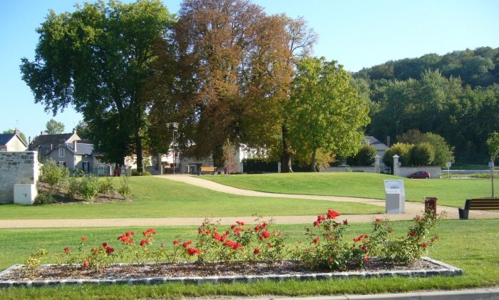 tourisme-bruyeres-jeu-de-paume.jpg