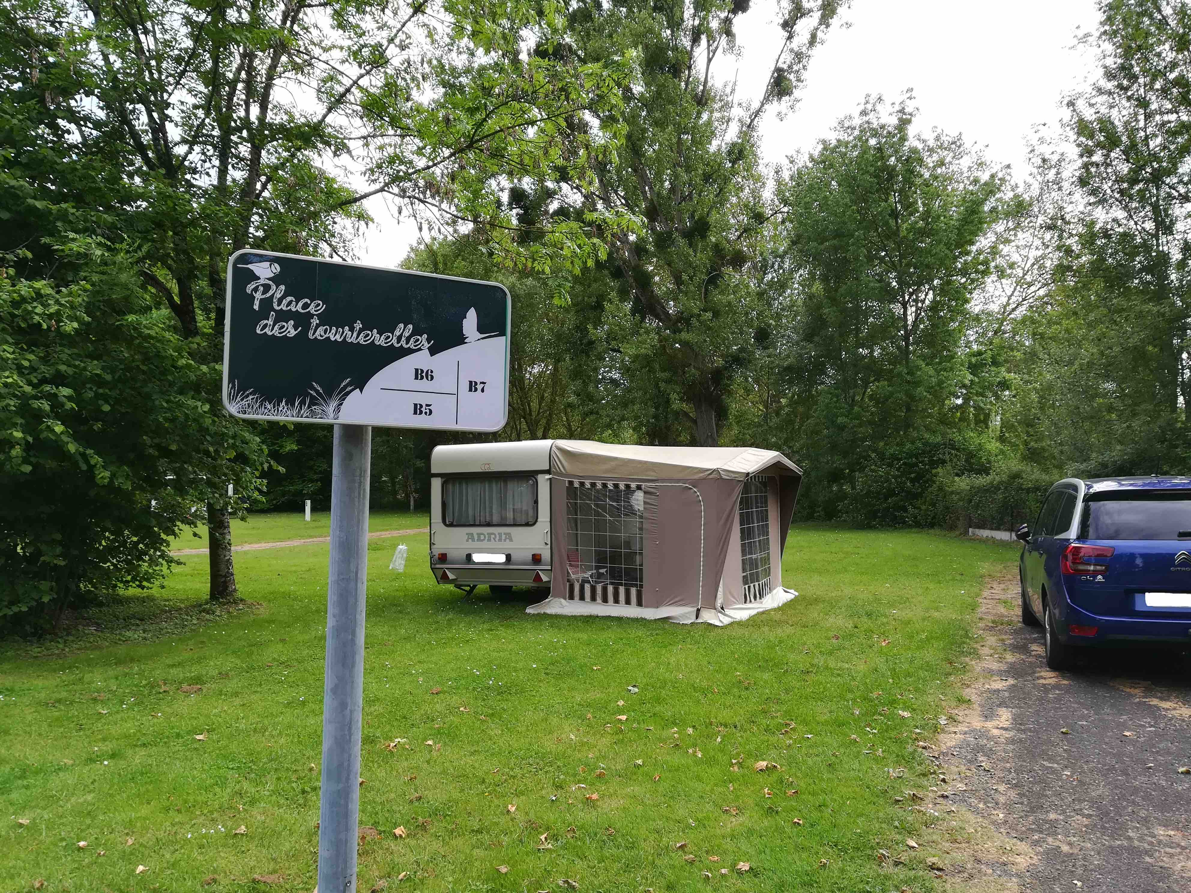 camping- tourterelles.jpg