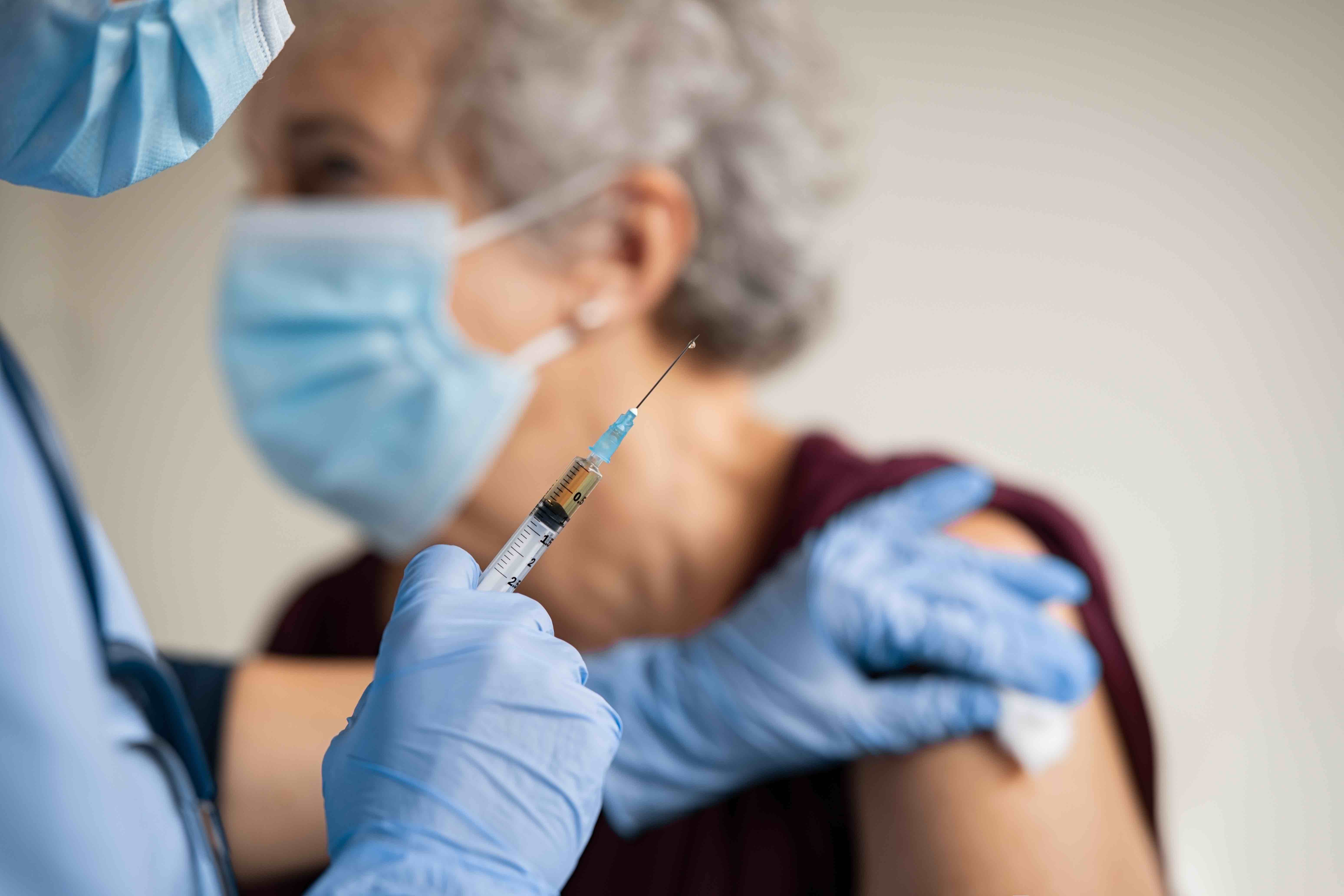 AdobeStock_392019081webvaccination.jpg