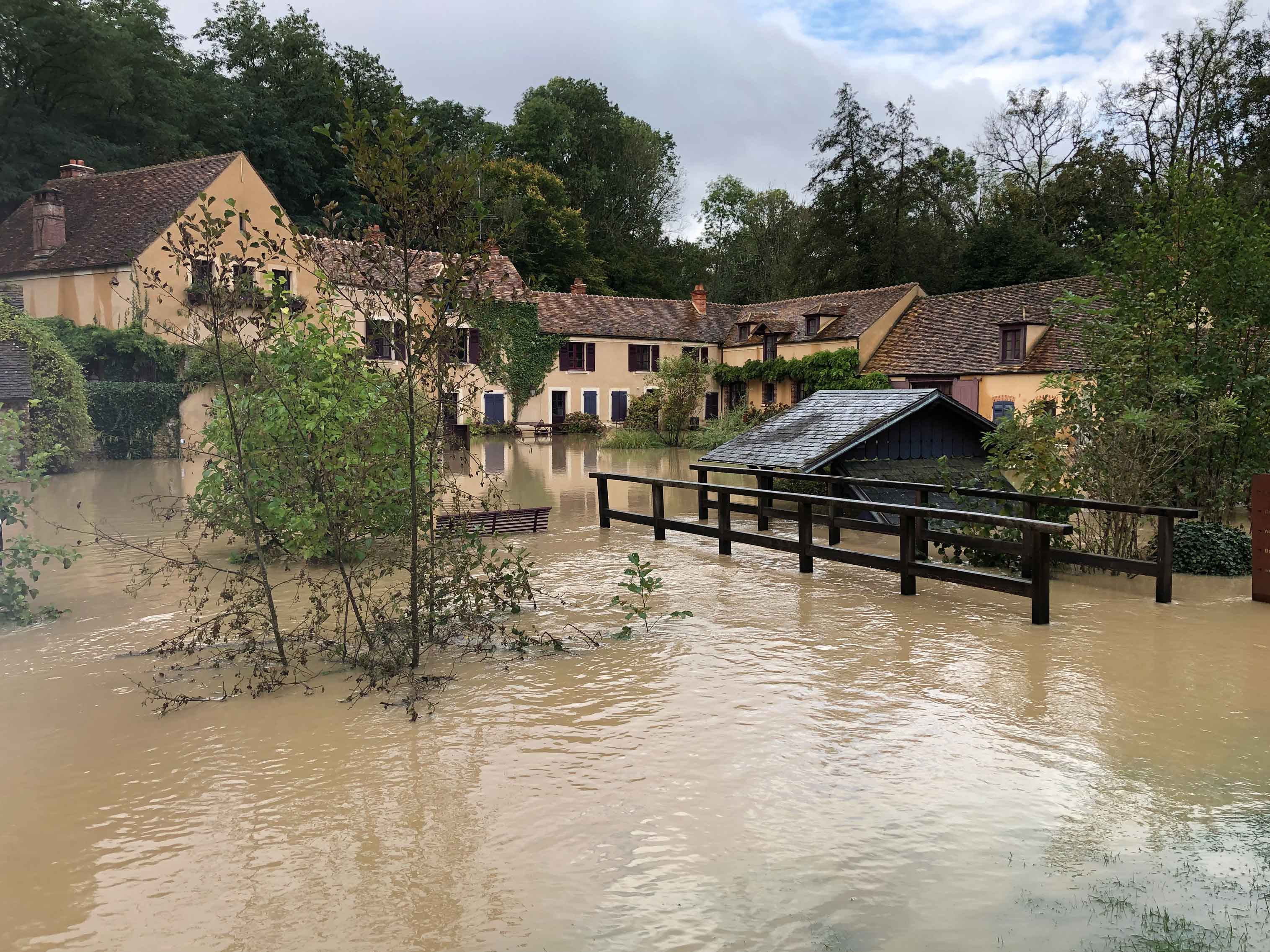 vue-extérieure-inondation-oct24©Maison-Triolet-Aragon.jpg