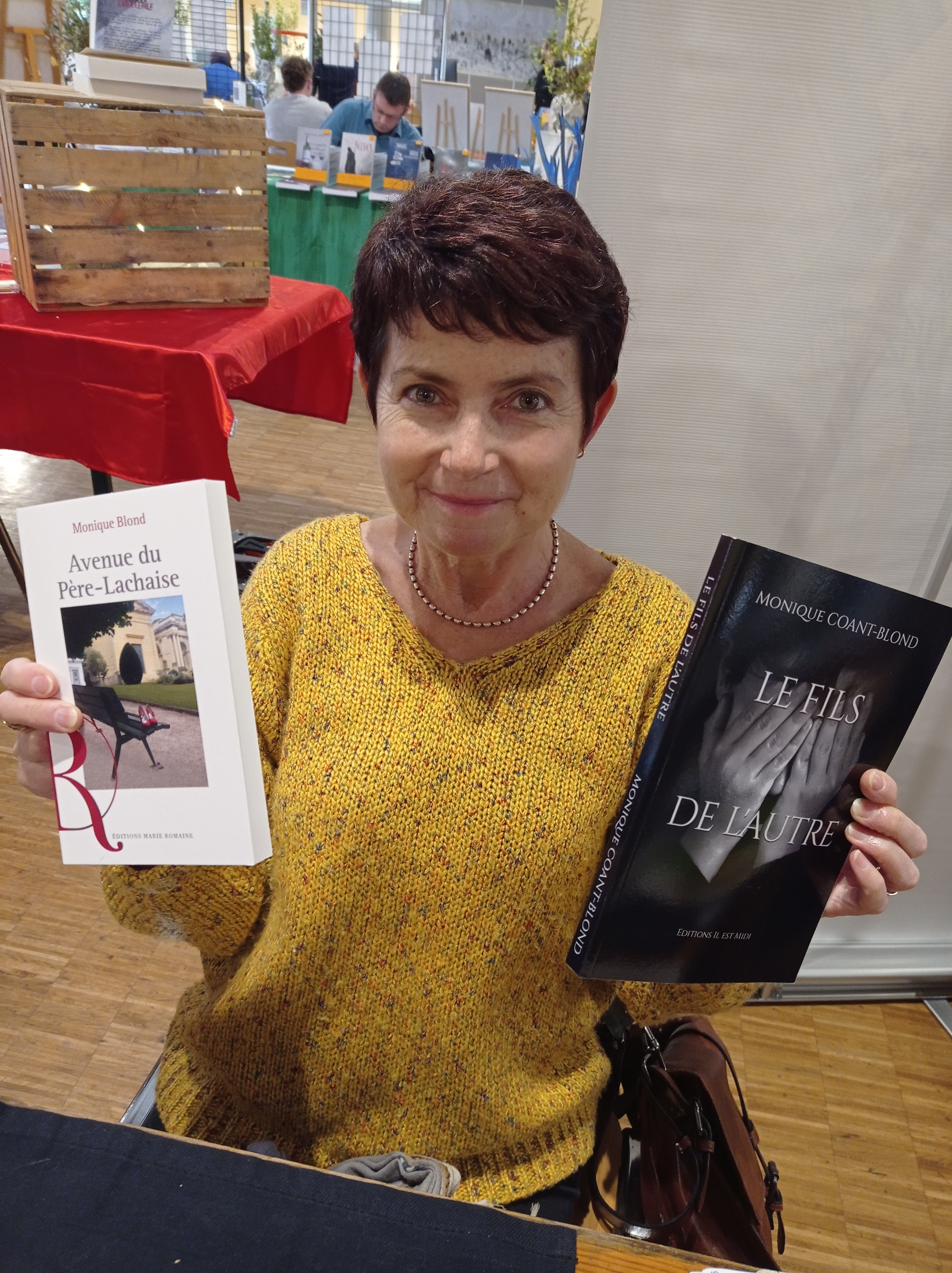 9 Monique Coant Blond.jpg