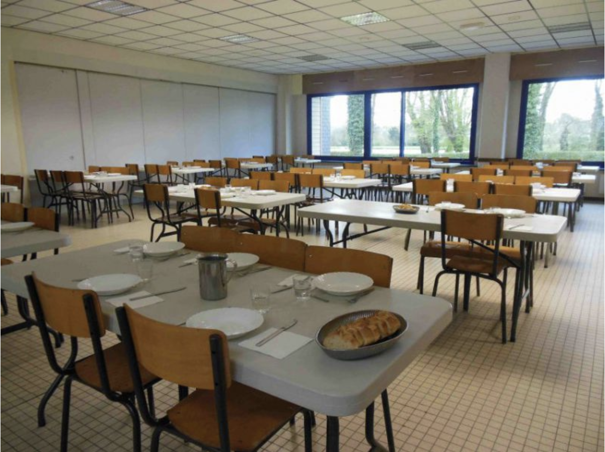 Espace repas restaurant scolaire.png