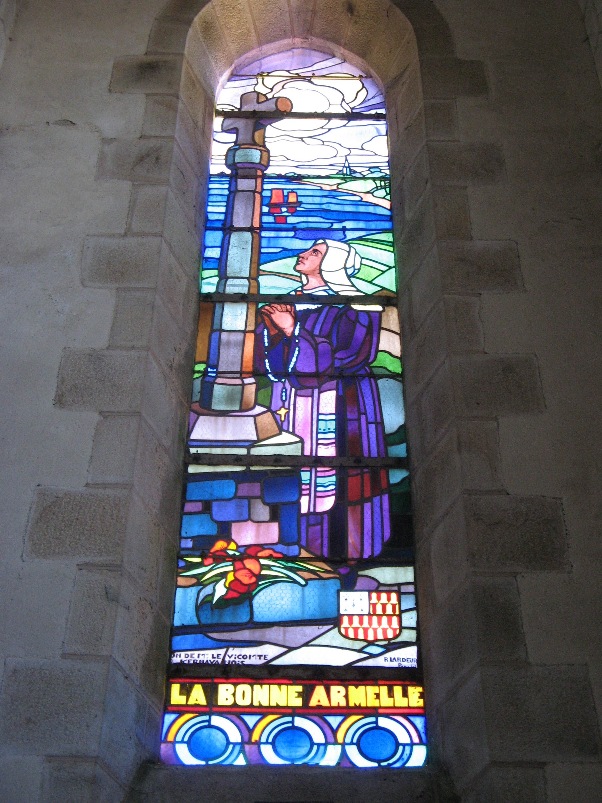 Vitrail de La Bonne Armelle dans l_église d_Arradon.jpg