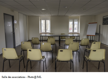 Salle des associations.png