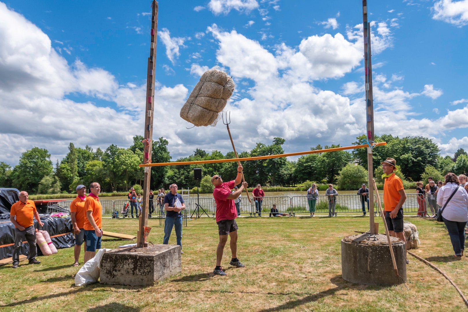 Jeux Intervillage Nord-Sud copie.jpg