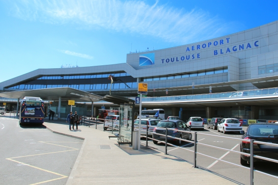 aeroport toulouse.jpg