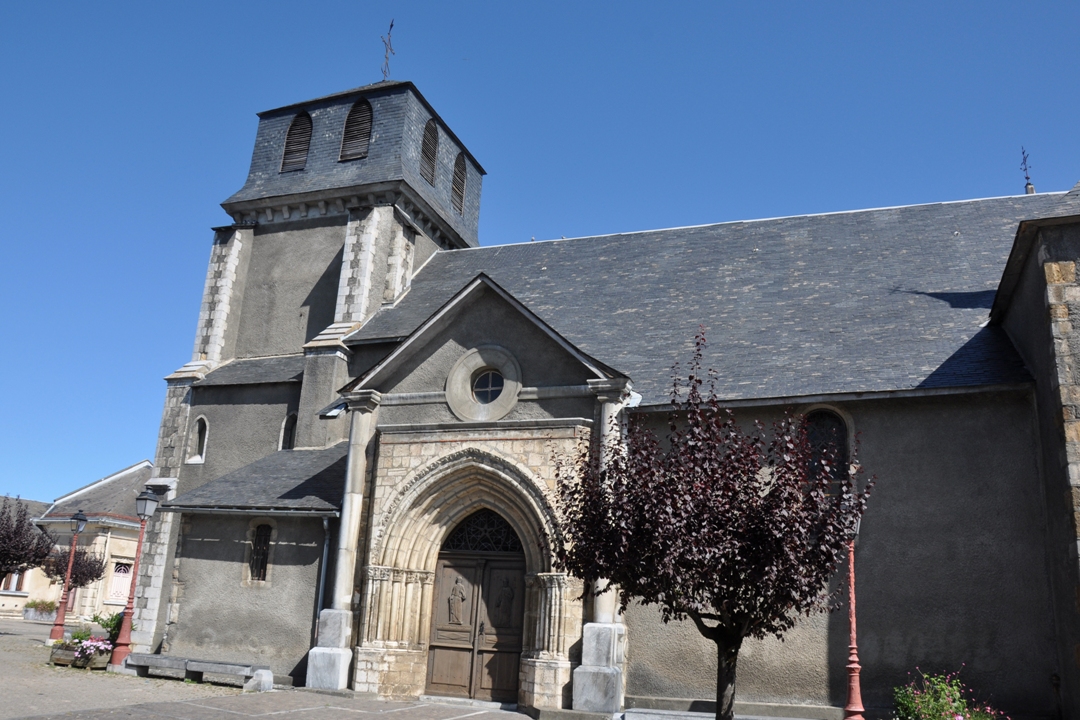 eglise portail 2.jpeg