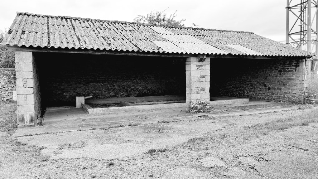 lavoir château d_eau.jpg