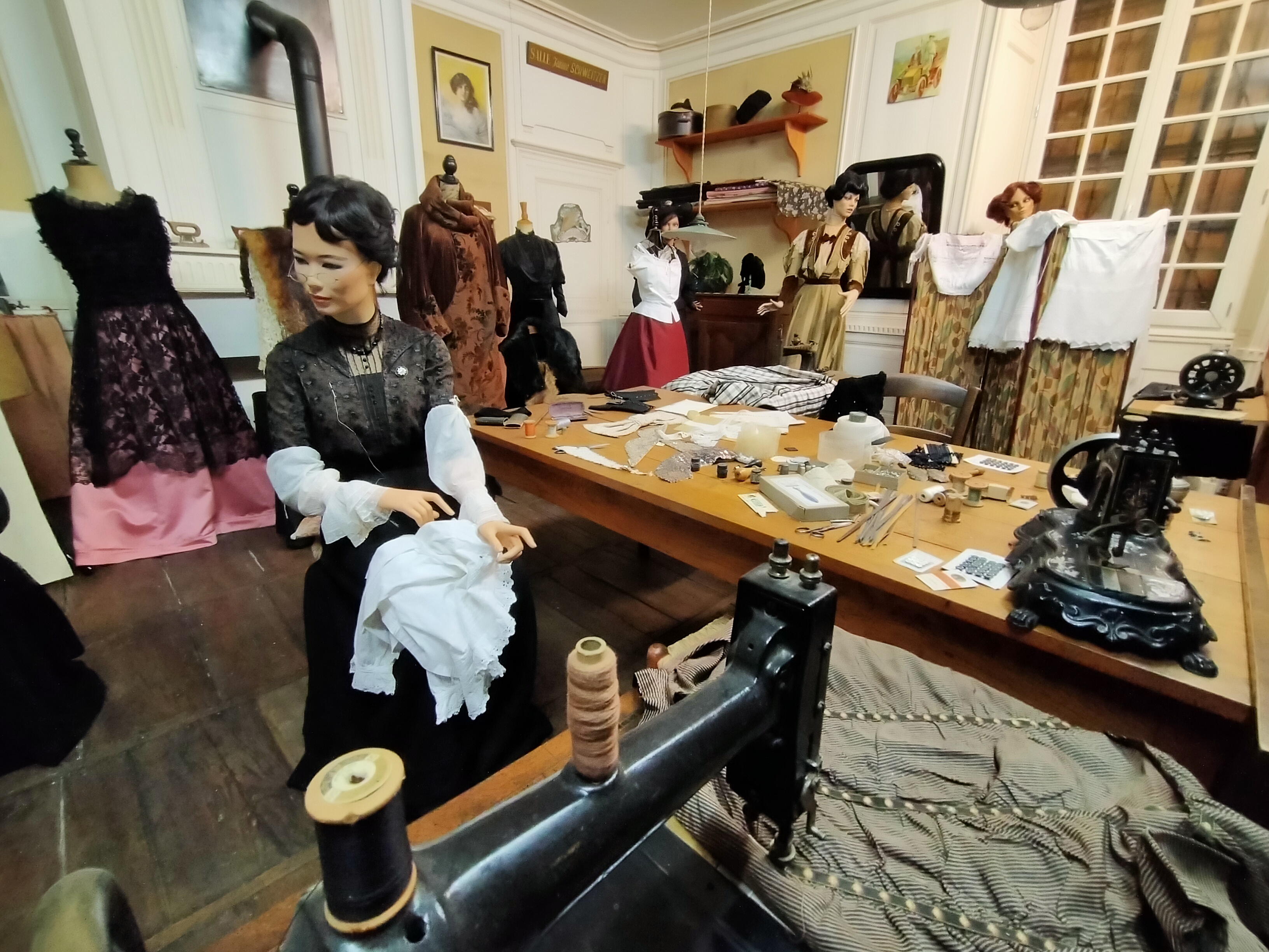 salle 4 atelier couture _2_.jpg