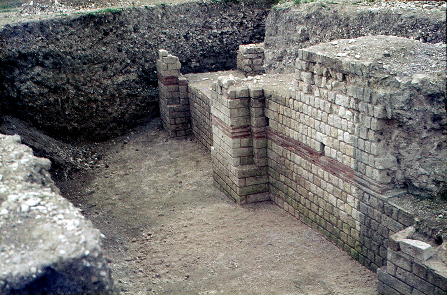 15-Mur Grand Théâtre.jpg