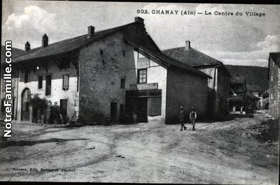 Le Centre du Village.jpg