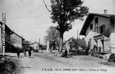 cartes-postales-photos-Entree-du-Village-CHANAY-1420-01-01082005-maxi.jpg