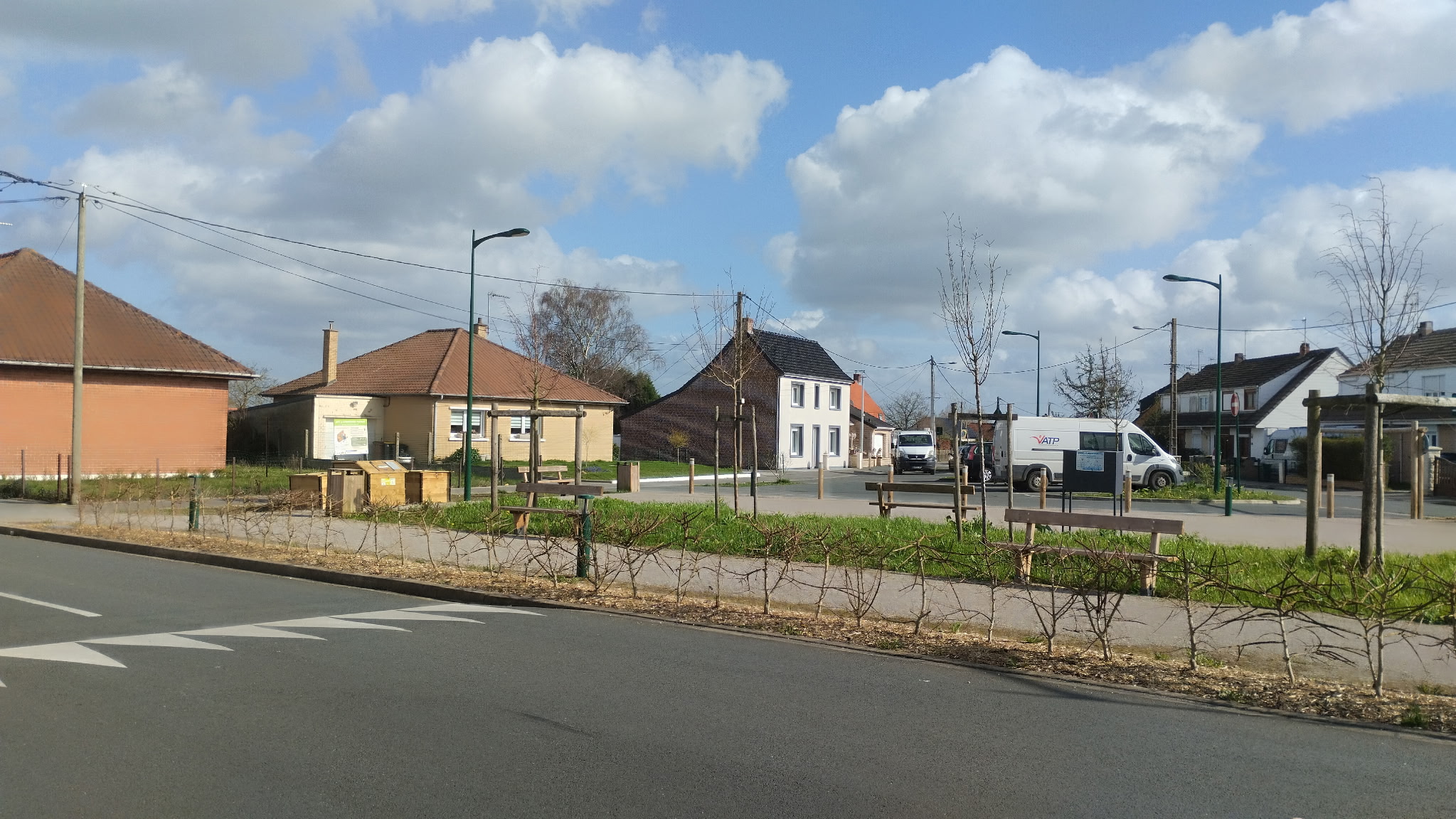 COMPOSTEUR BRUYERE.jpg