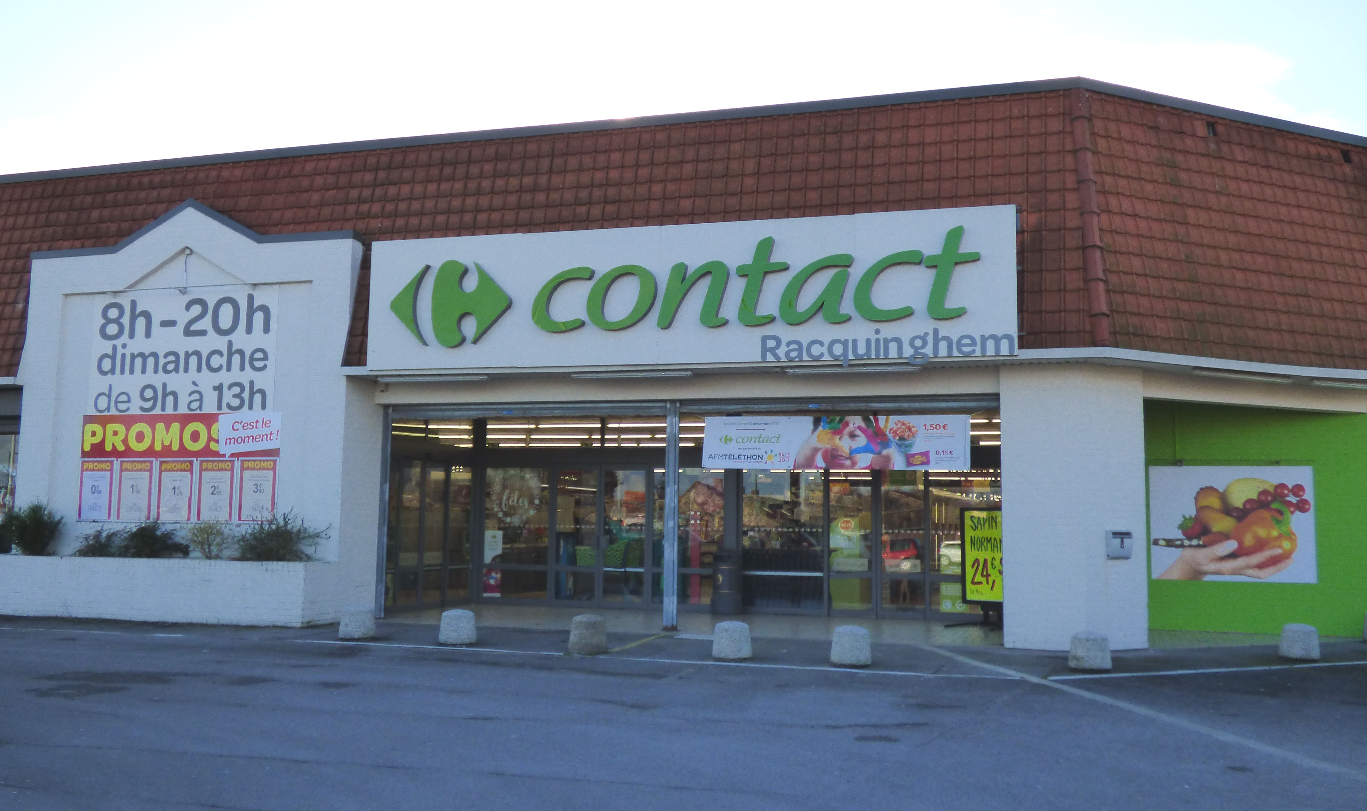 carrefour contact 1.jpg