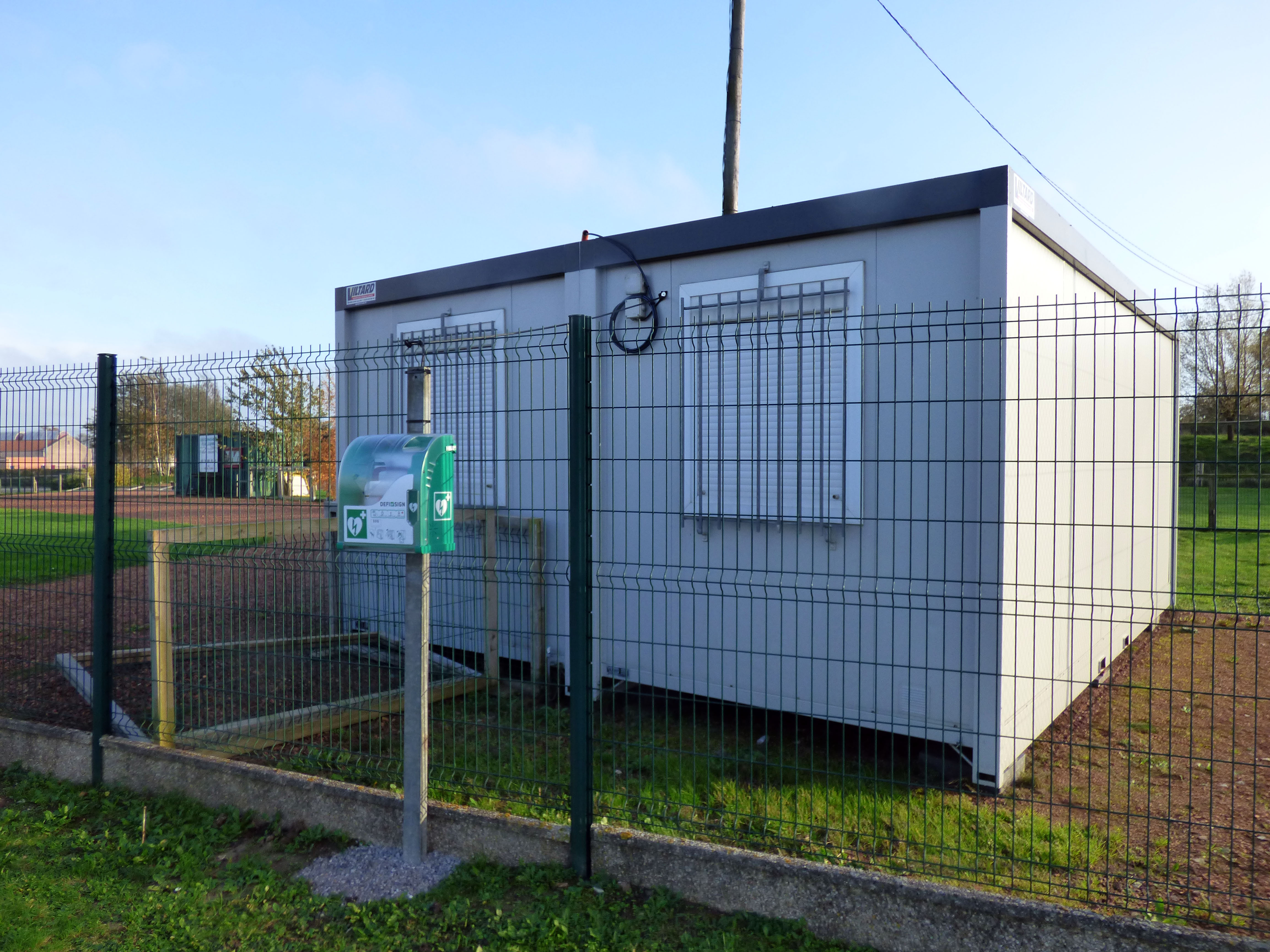 defibrillateur club canin 1.jpg