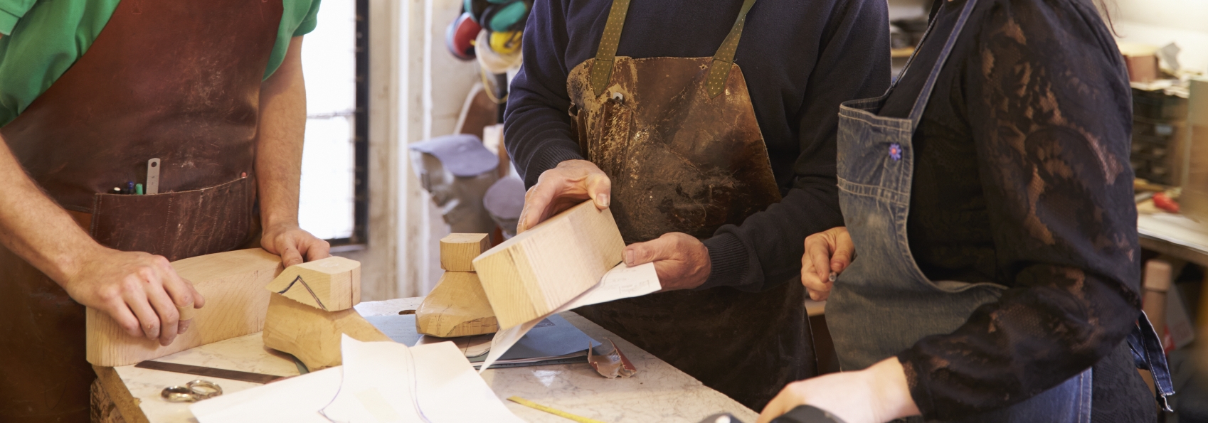 artistes artisans.jpg