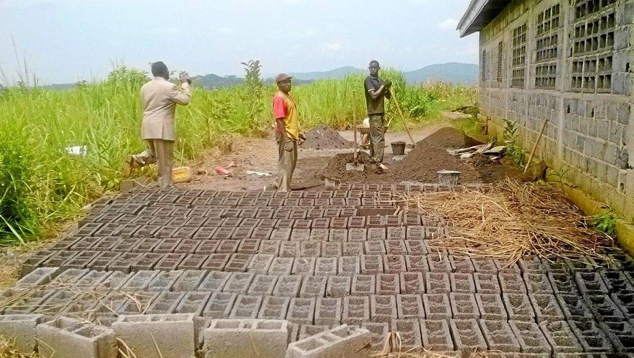 bafoussam travaux.jpg