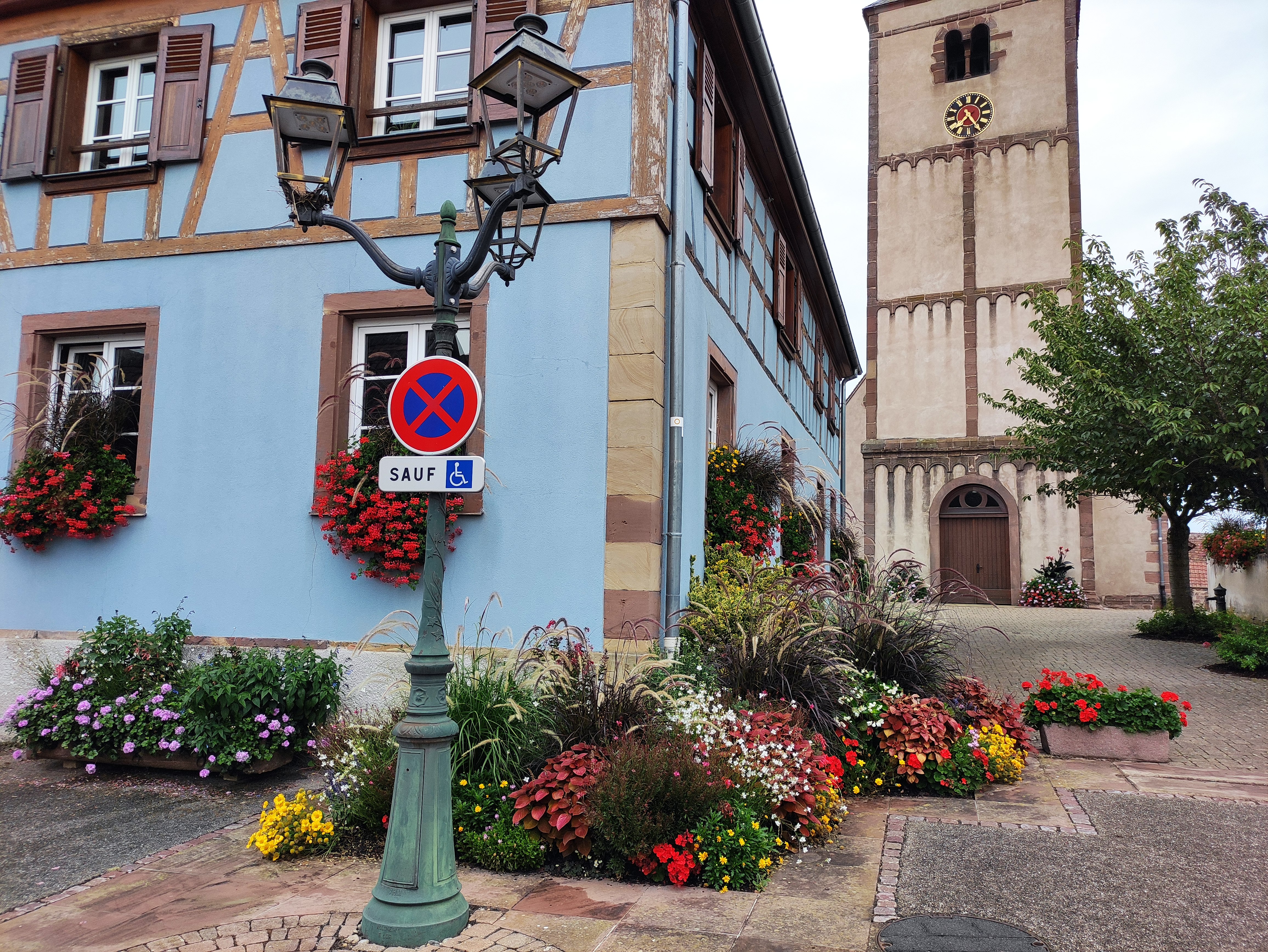 rue de l_église 1.jpg