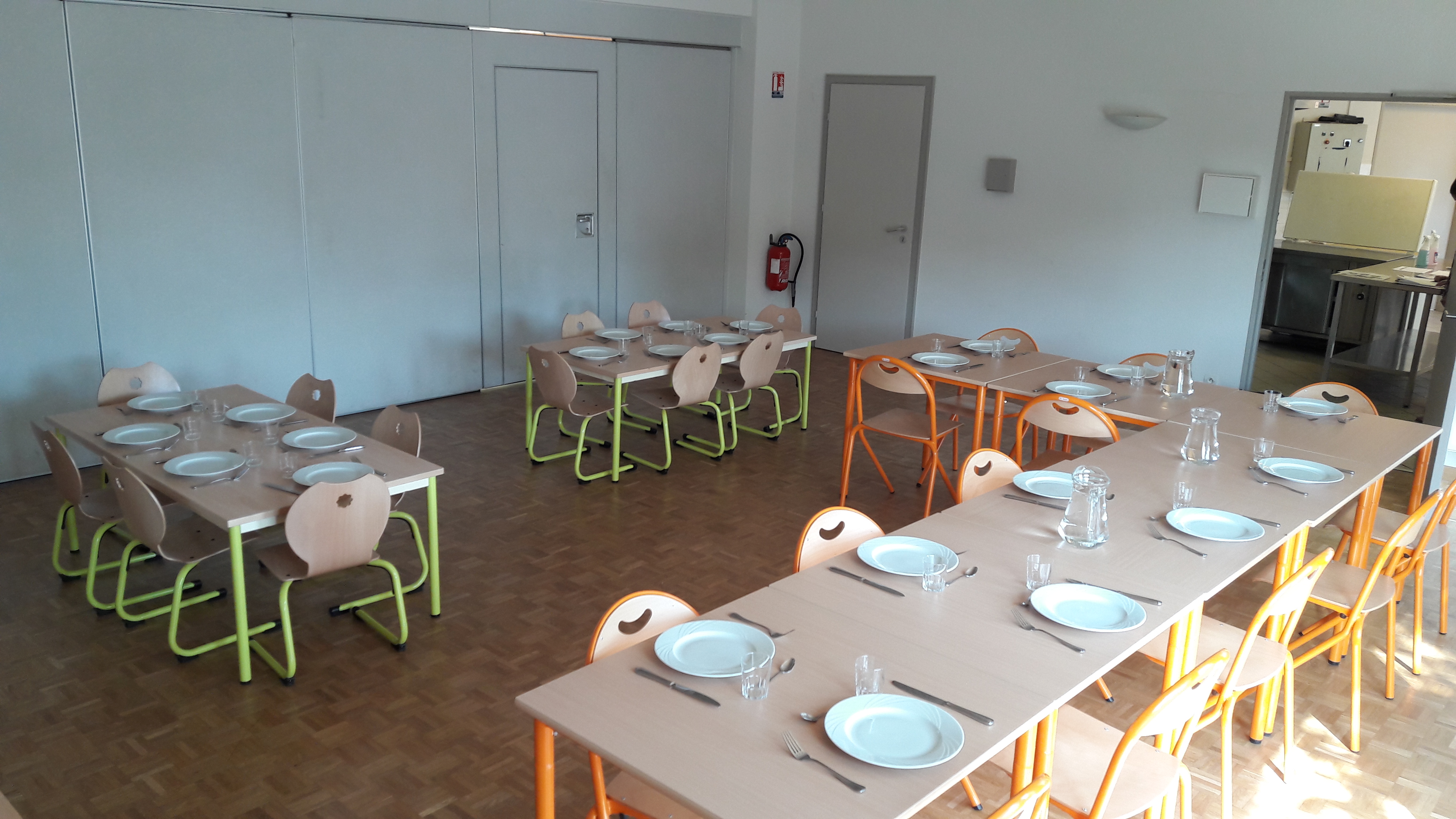 cantine scolaire.jpg