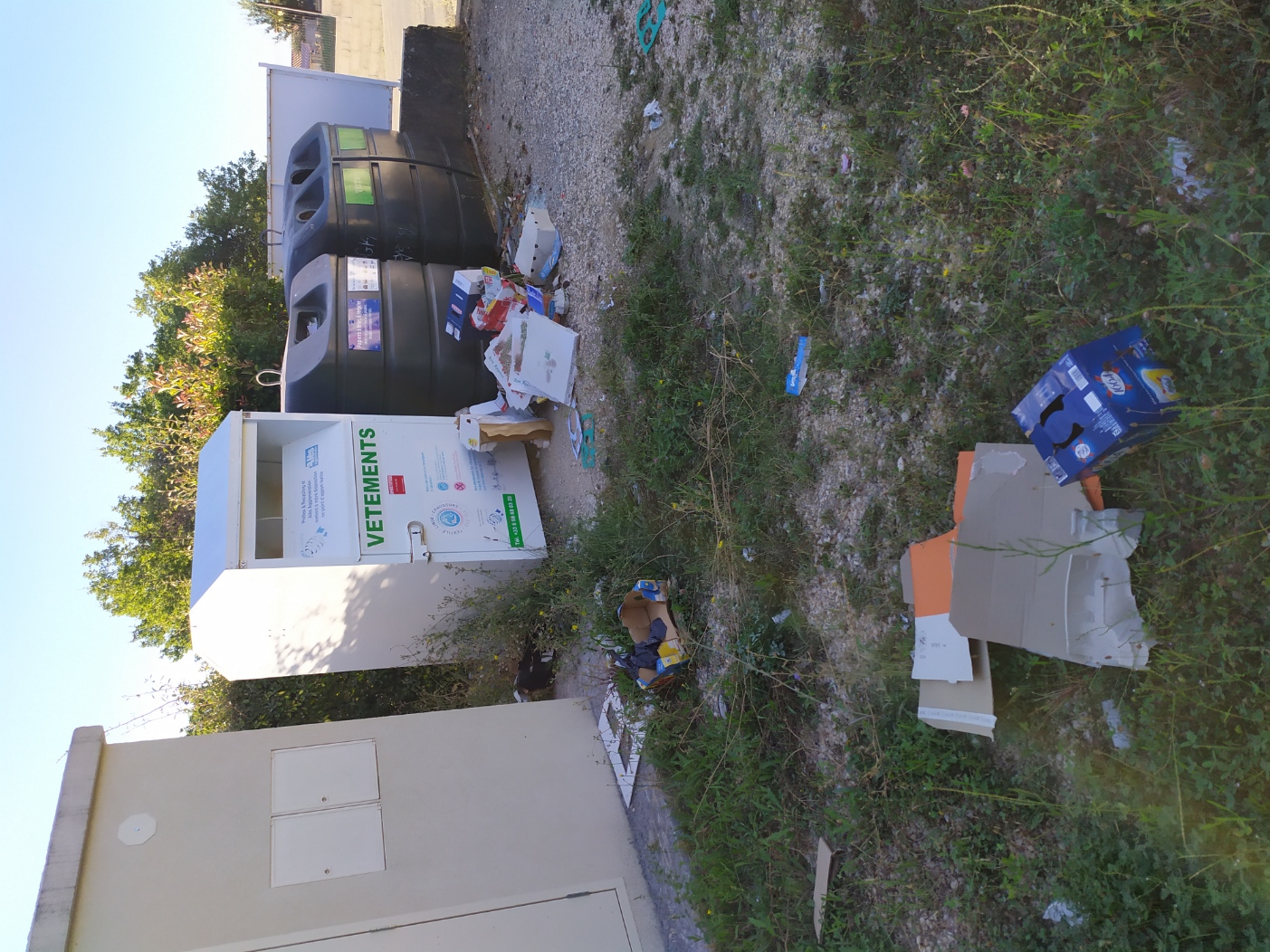 Détritus les Aires 1.jpg