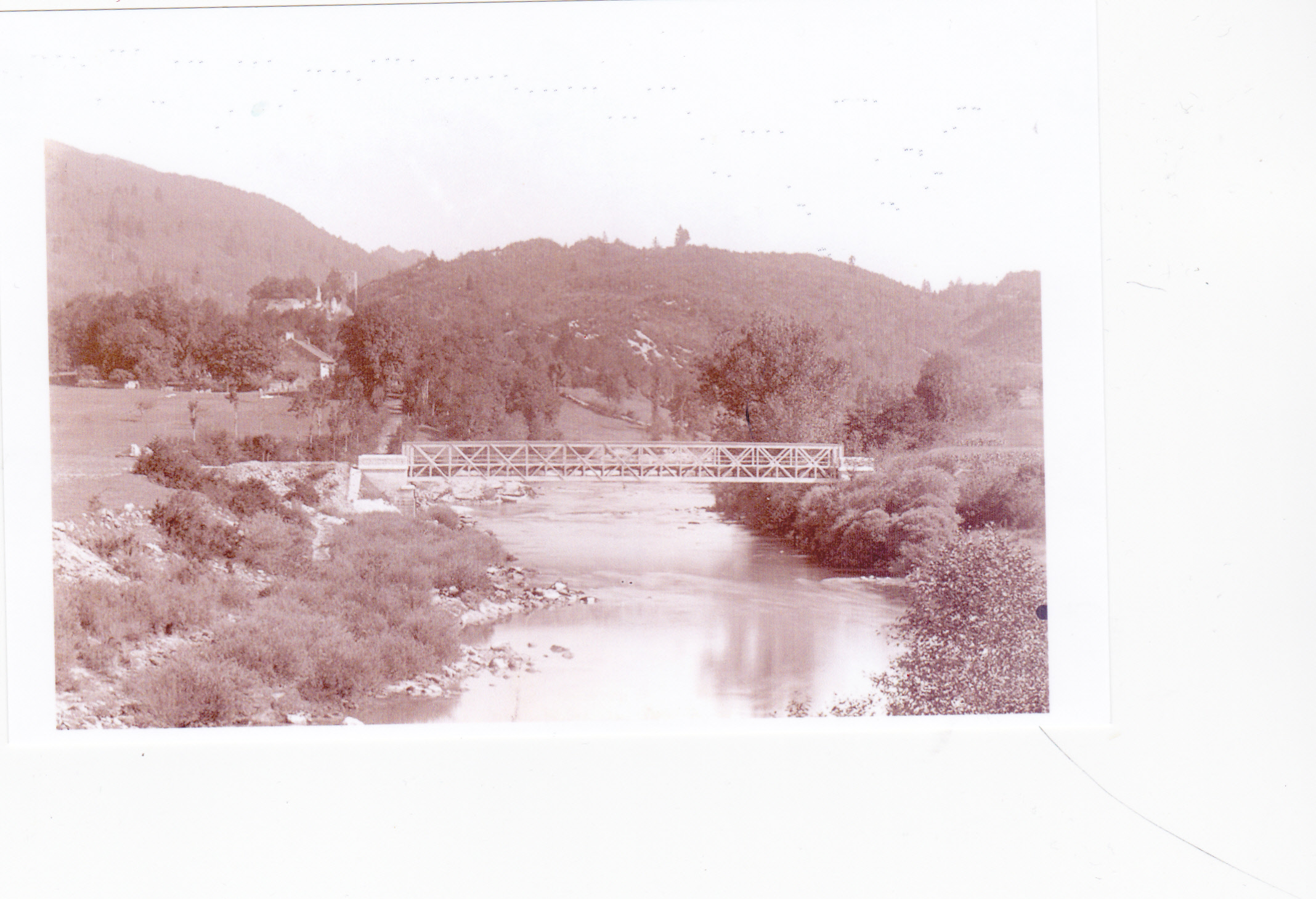 l_ancien Pont d_Epercy avant sa destruction.jpg