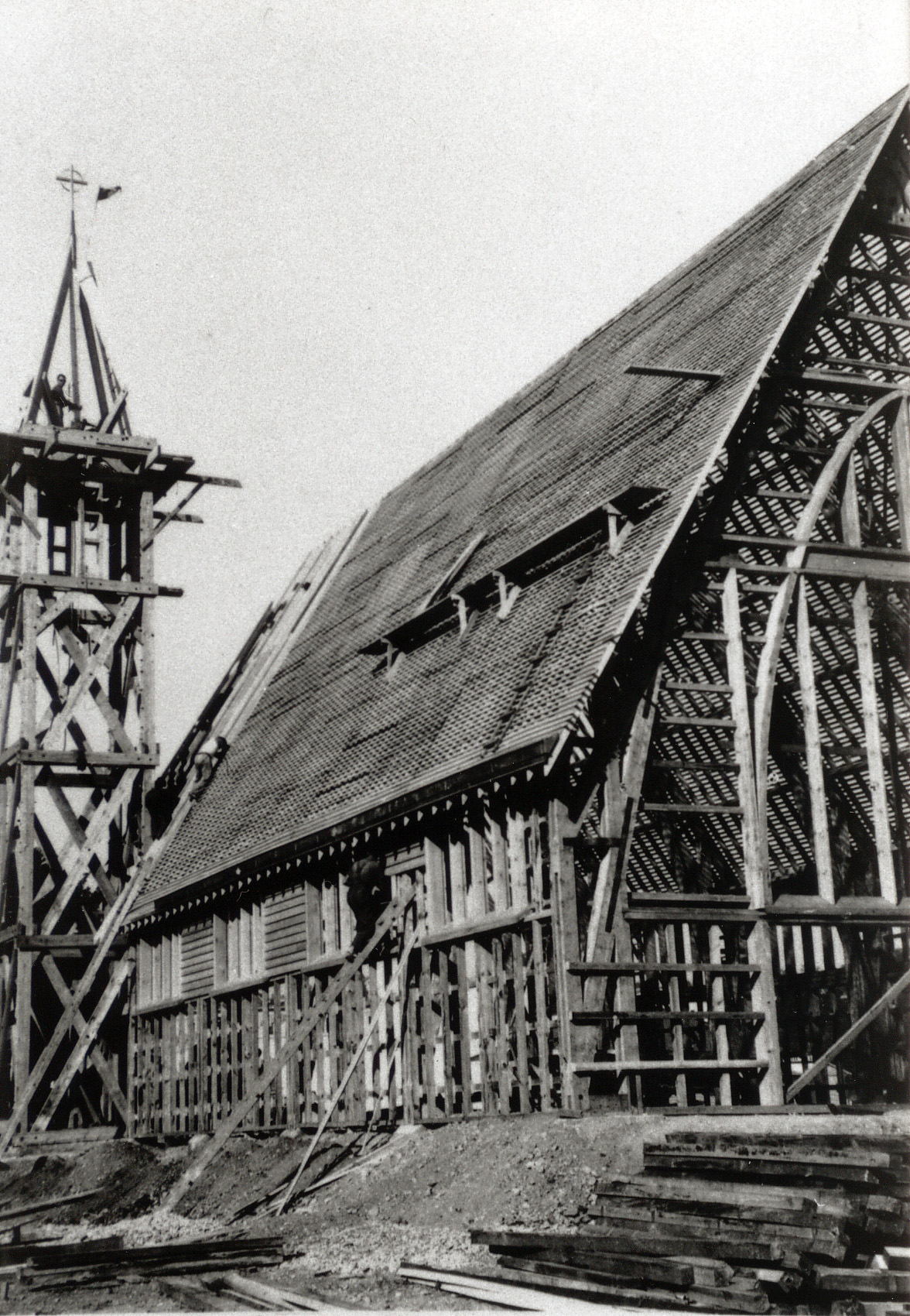 La nouvelle église en construction.jpg