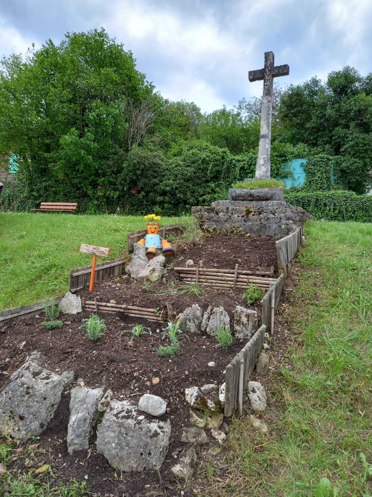 Rhien La fontaine 2.jpg