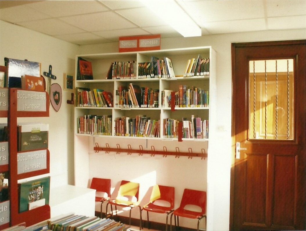 bibliothèque de Fouquerolles.jpg
