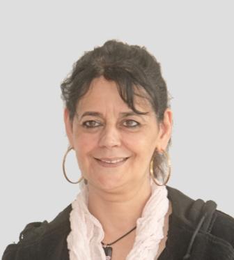 16 Muriel DEVINCEY