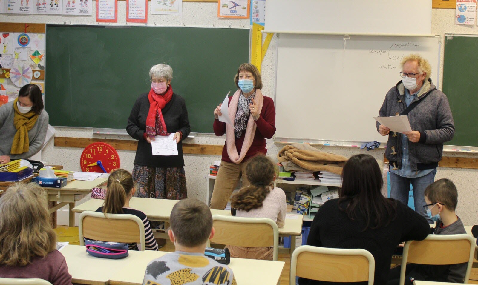 les-elus-sont-venus-presenter-le-projet-de-conseil-municipal-des-enfants-photo-progres-jean-raphael-perrard-1642529859.jpg