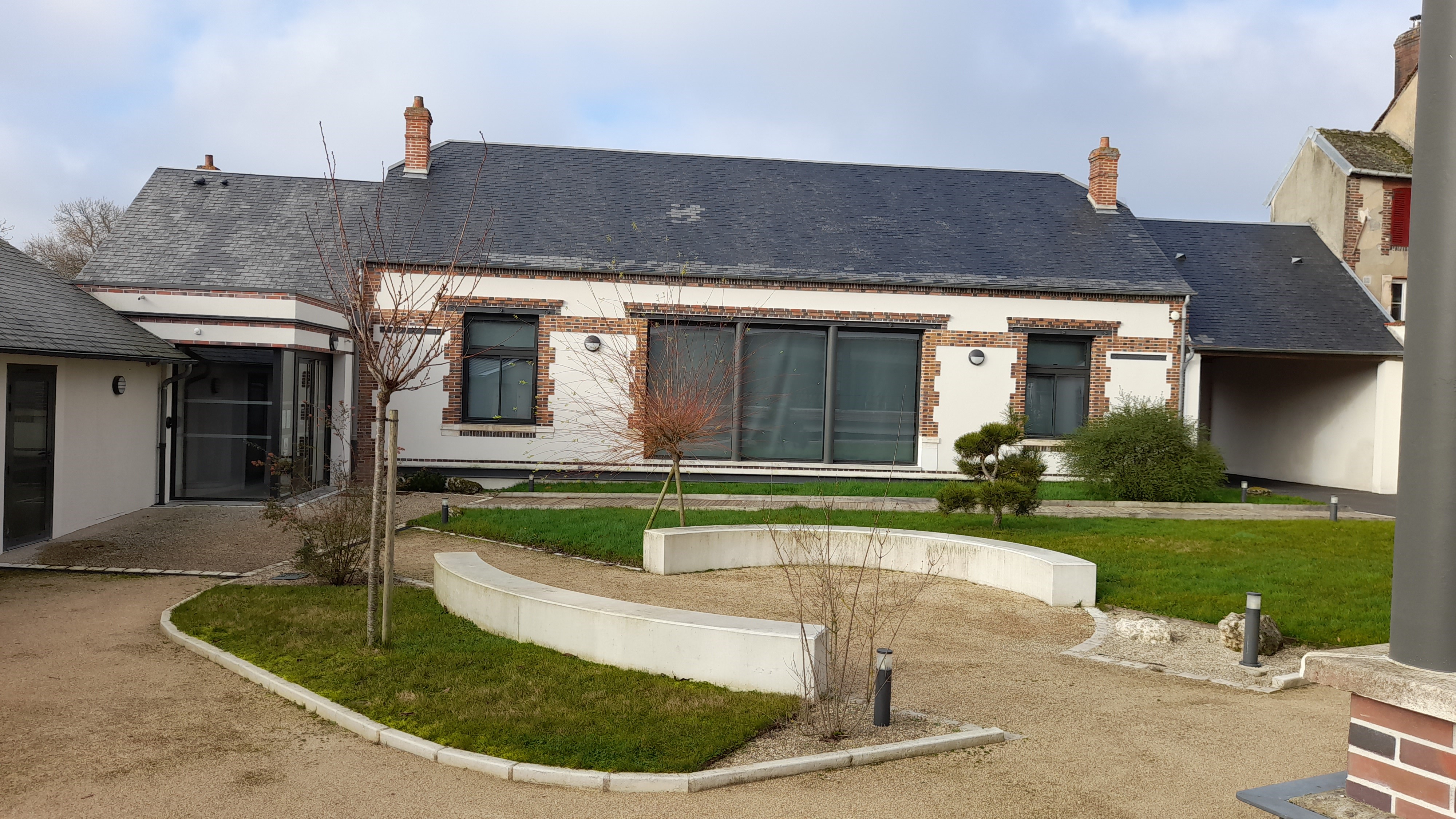 salle annexe.jpg