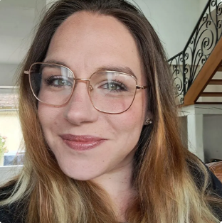 ROUELLE Laura.png