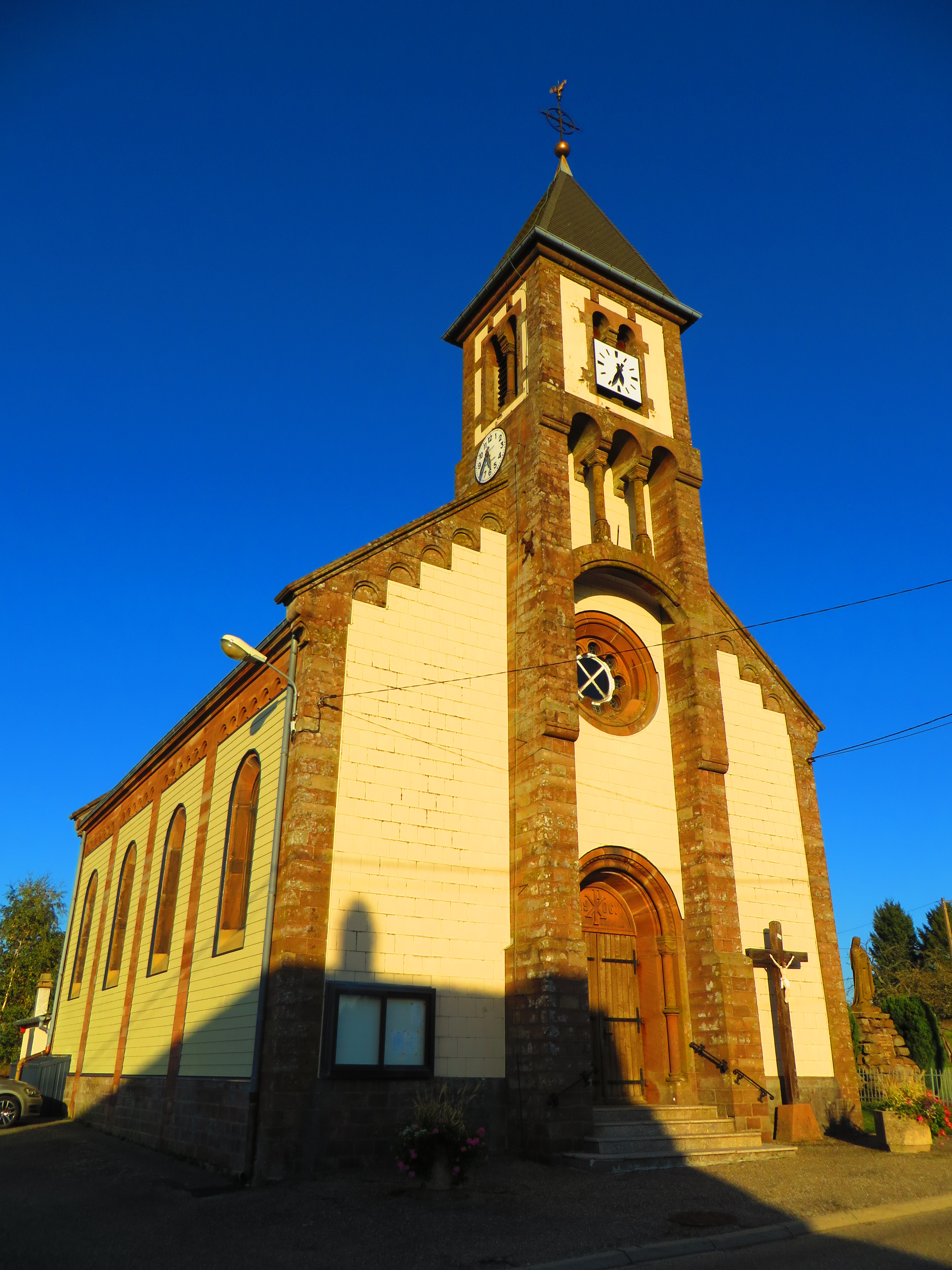 Hellert_eglise_saint_hilaire.jpg