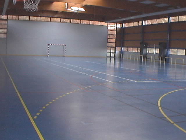 salle de sports espace léon IX.jpg