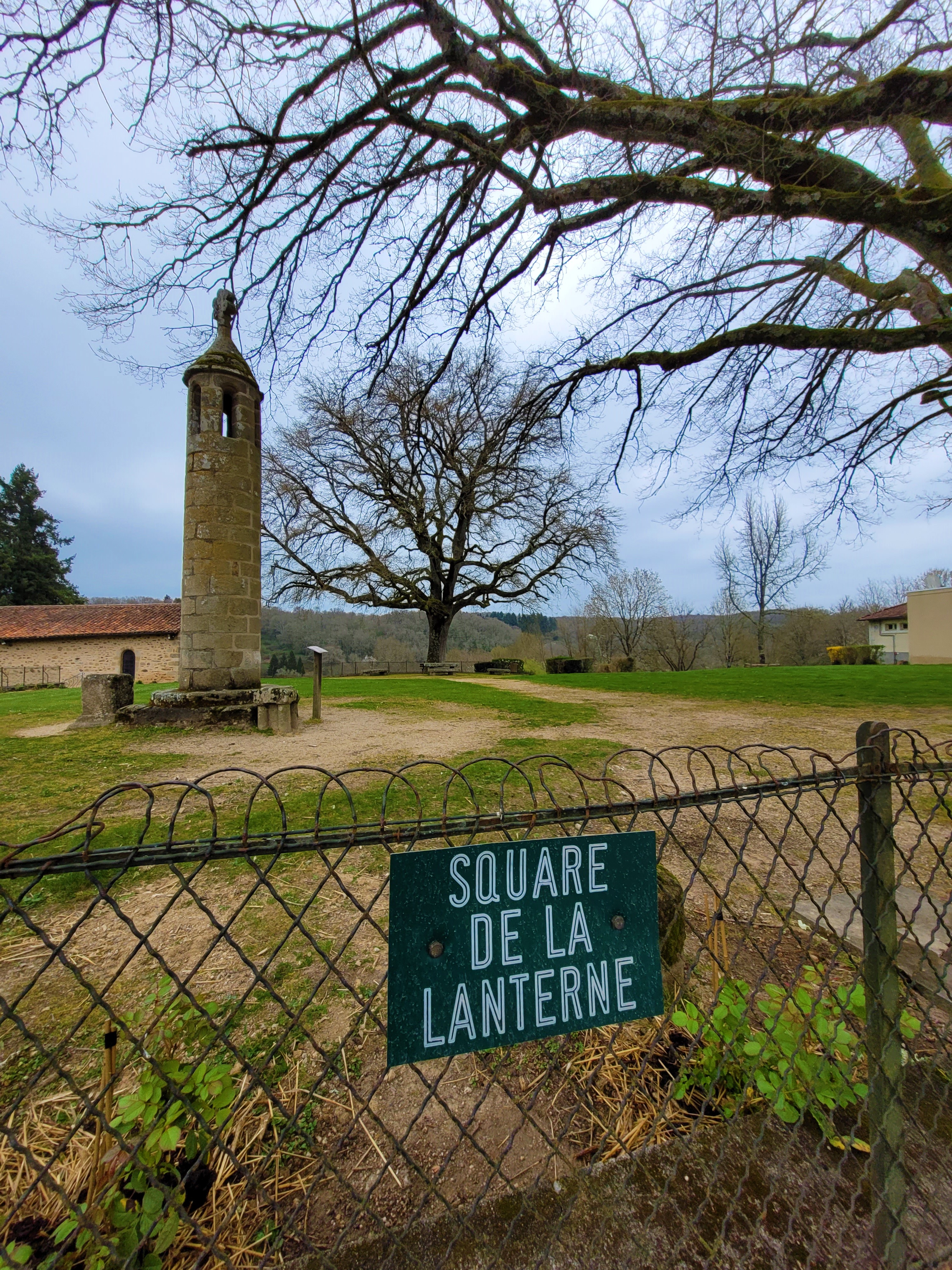 Rancon lanterne des morts