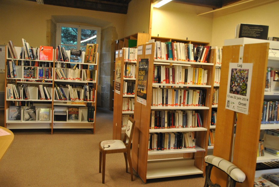 la bibliothèque.jpg