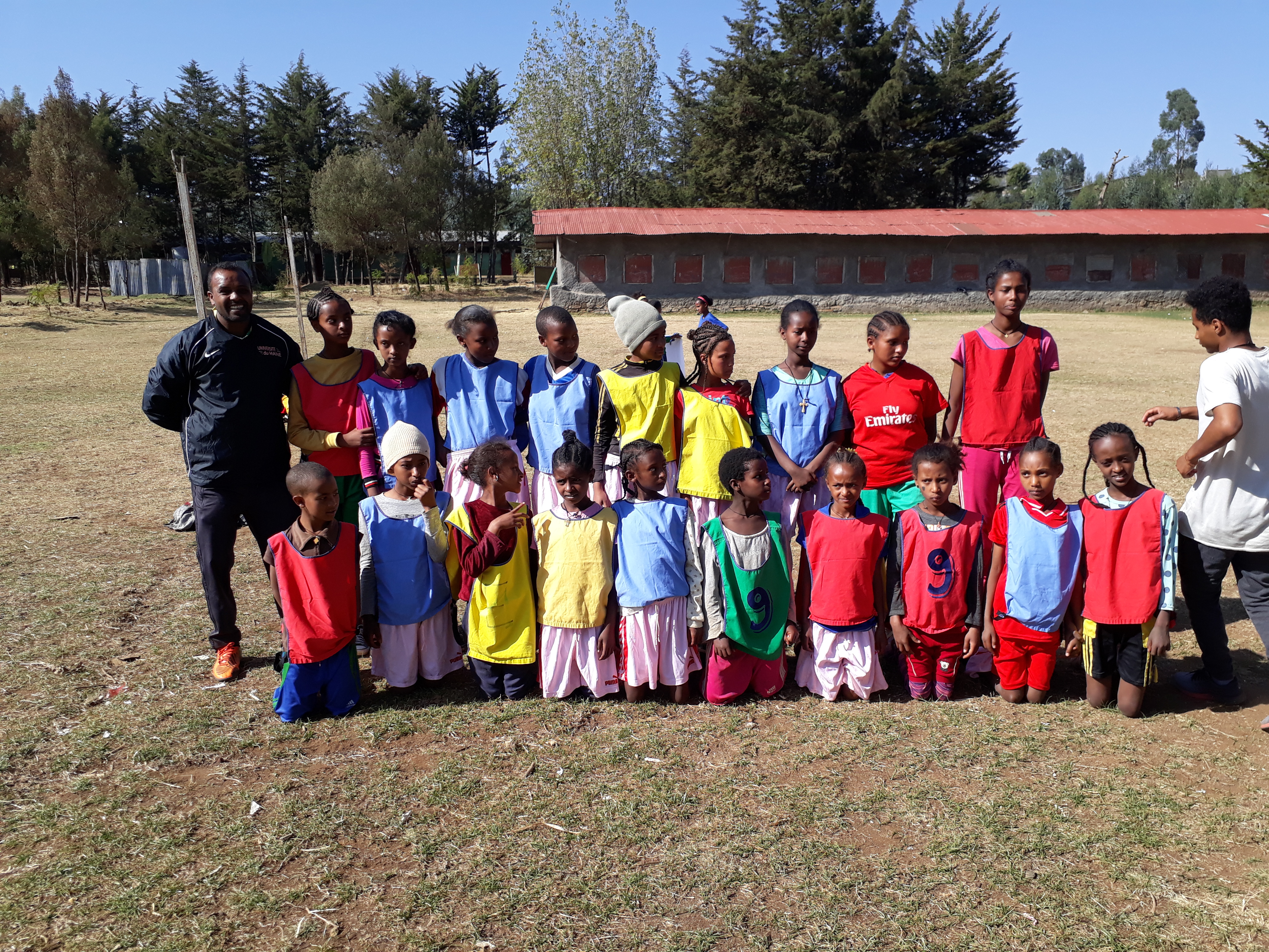 équipe féminine de foot.jpg