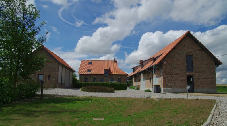 Ferme du tilleul extérieur.jpg