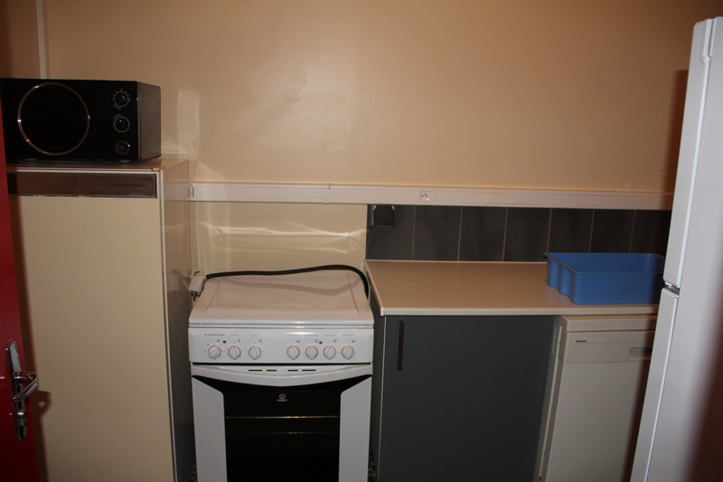 Petite Salle_Cuisine_1.jpg