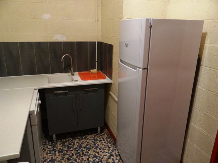 Petite Salle_Cuisine_4.jpg