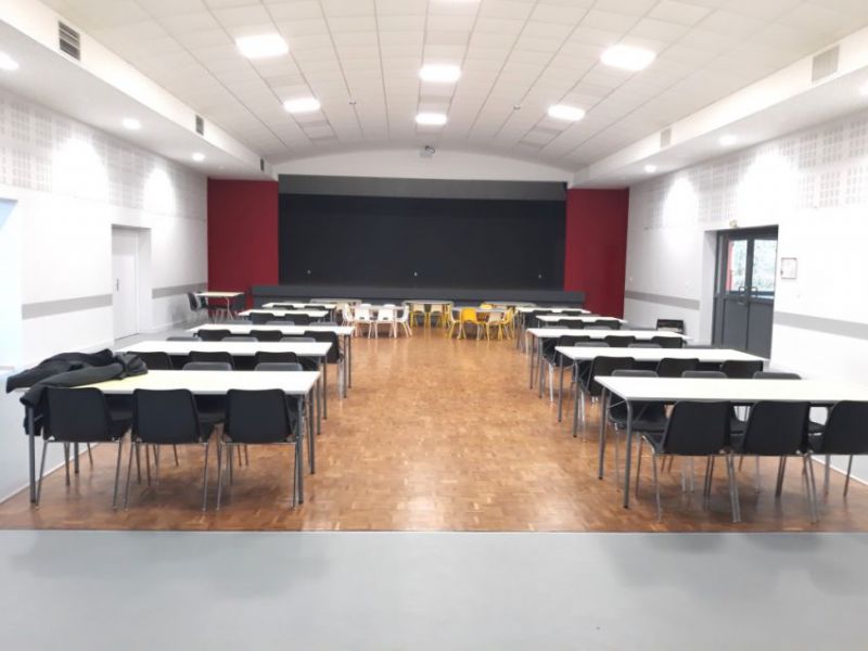 Grande Salle_Côté scène.jpg