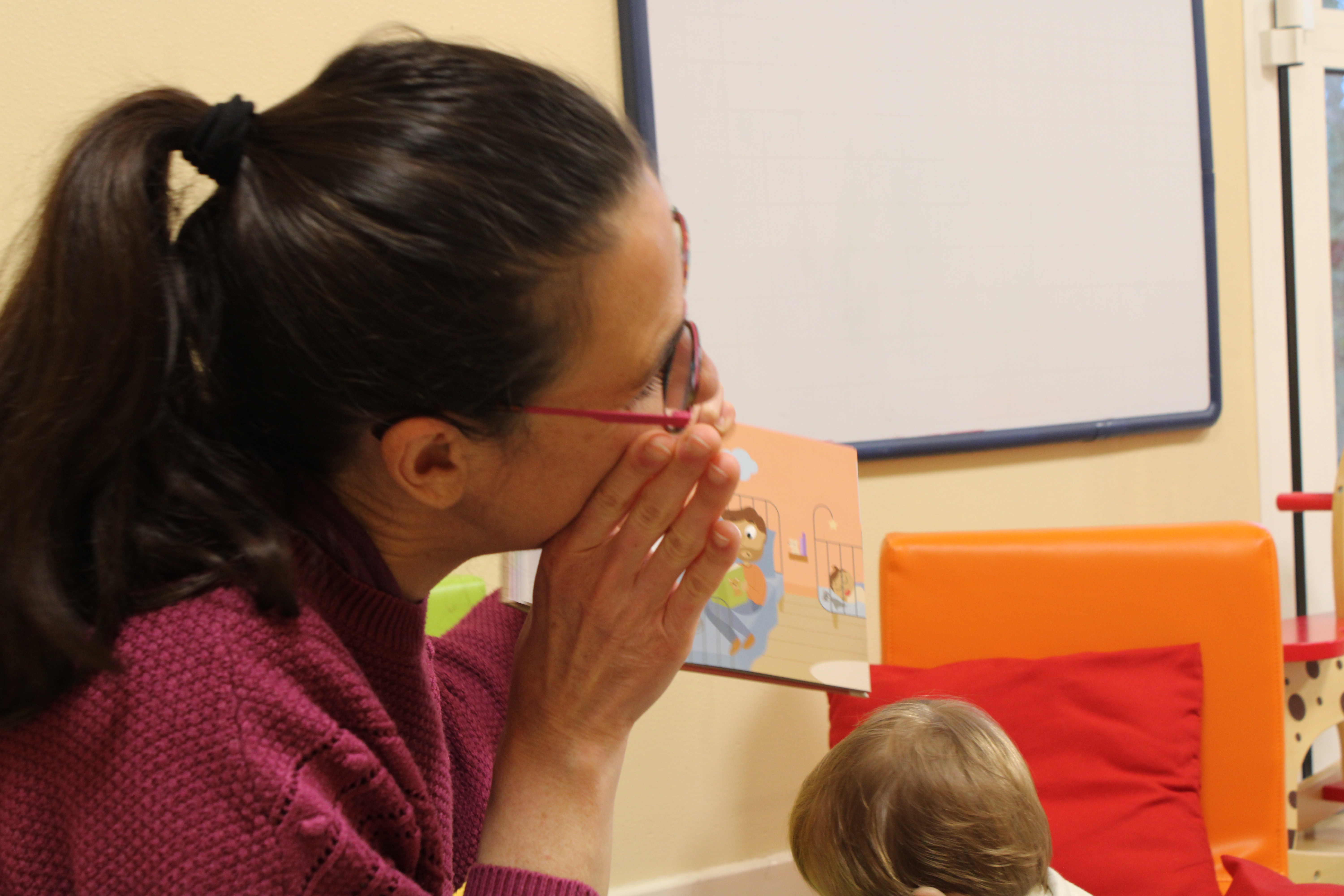 At Parent_hèses - Comptines et histoires signés _12_.JPG