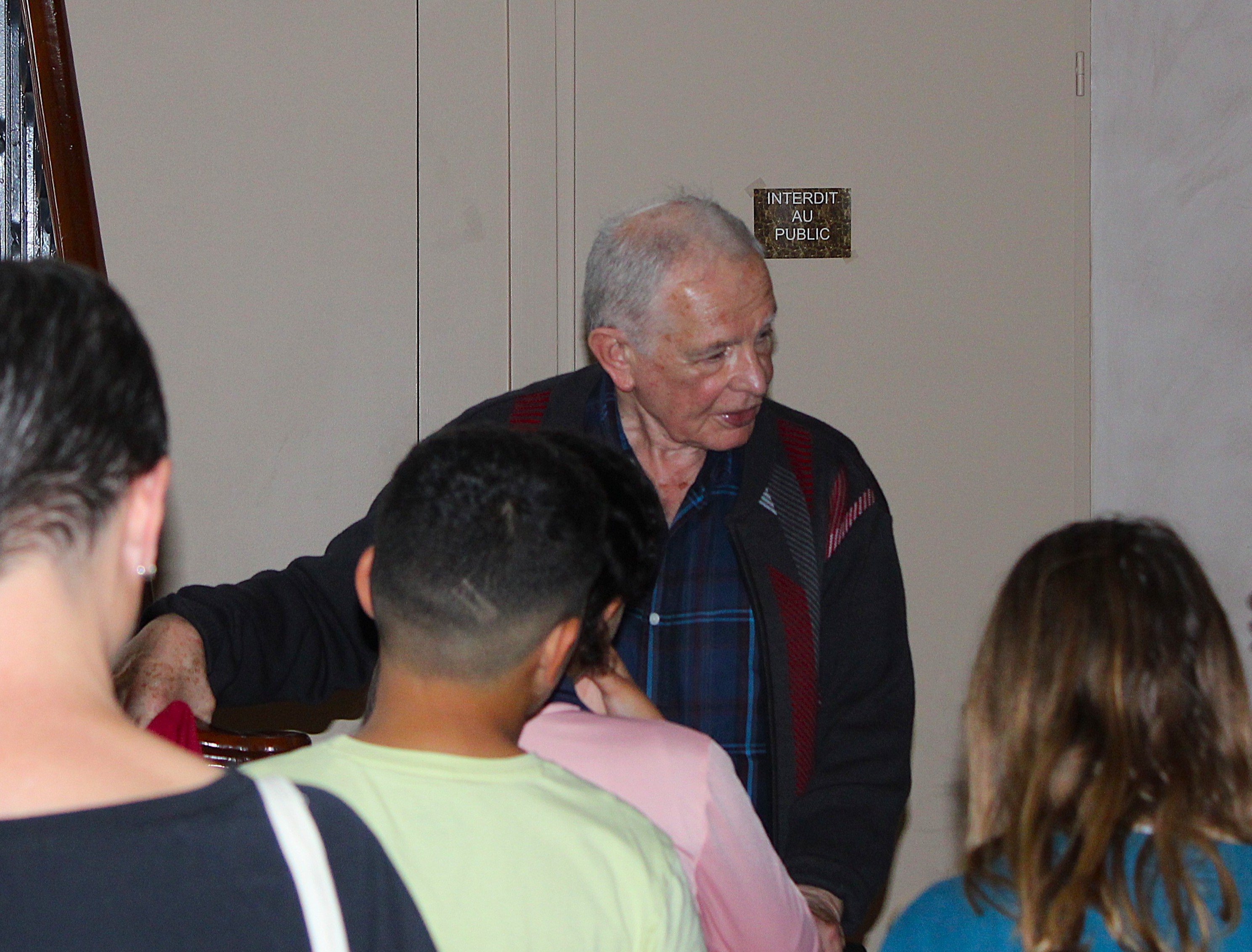 06-11 Visite Mairie classe CE2 - CM1 _3_.JPG