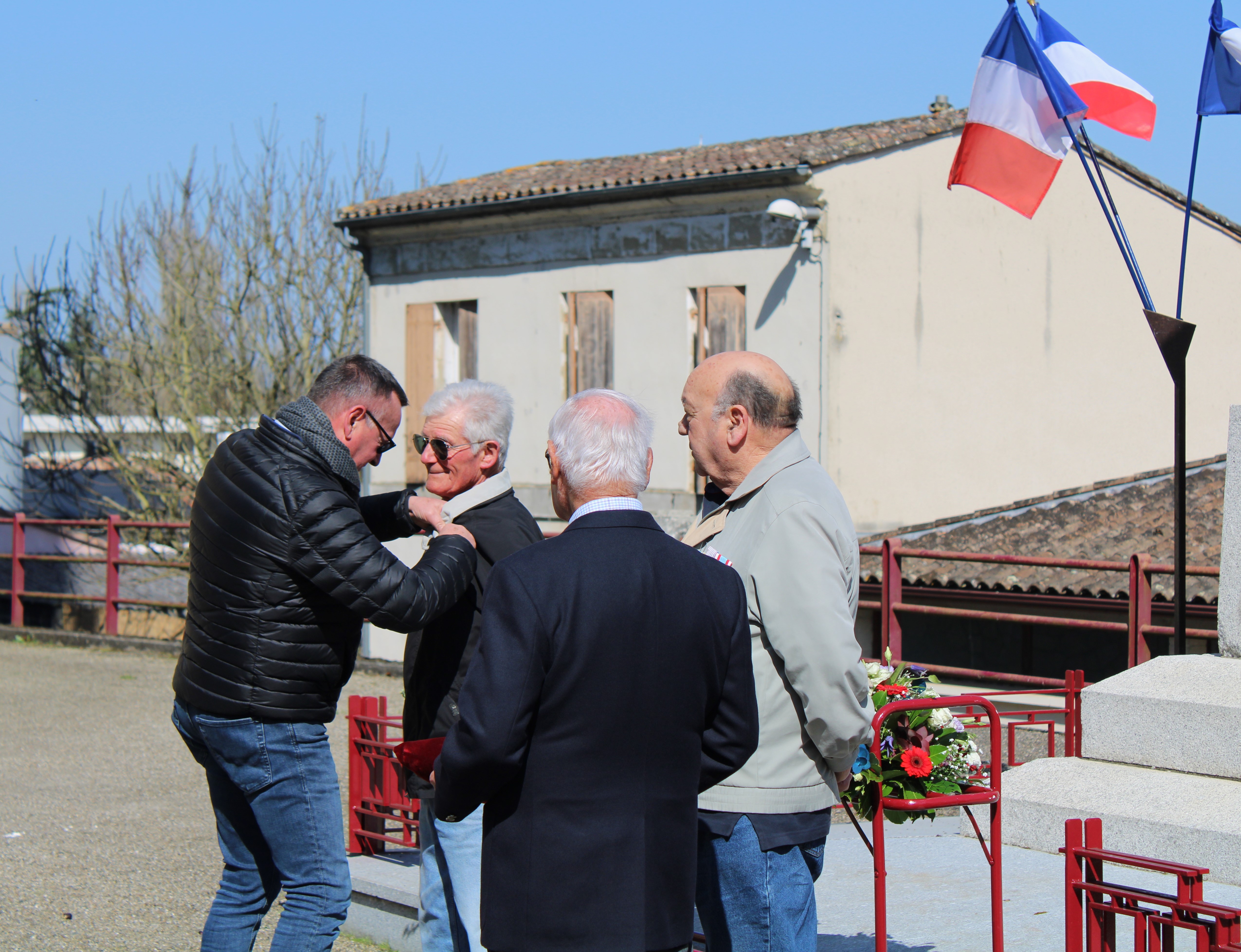 Cérémonie 19-03-26 _14_.JPG