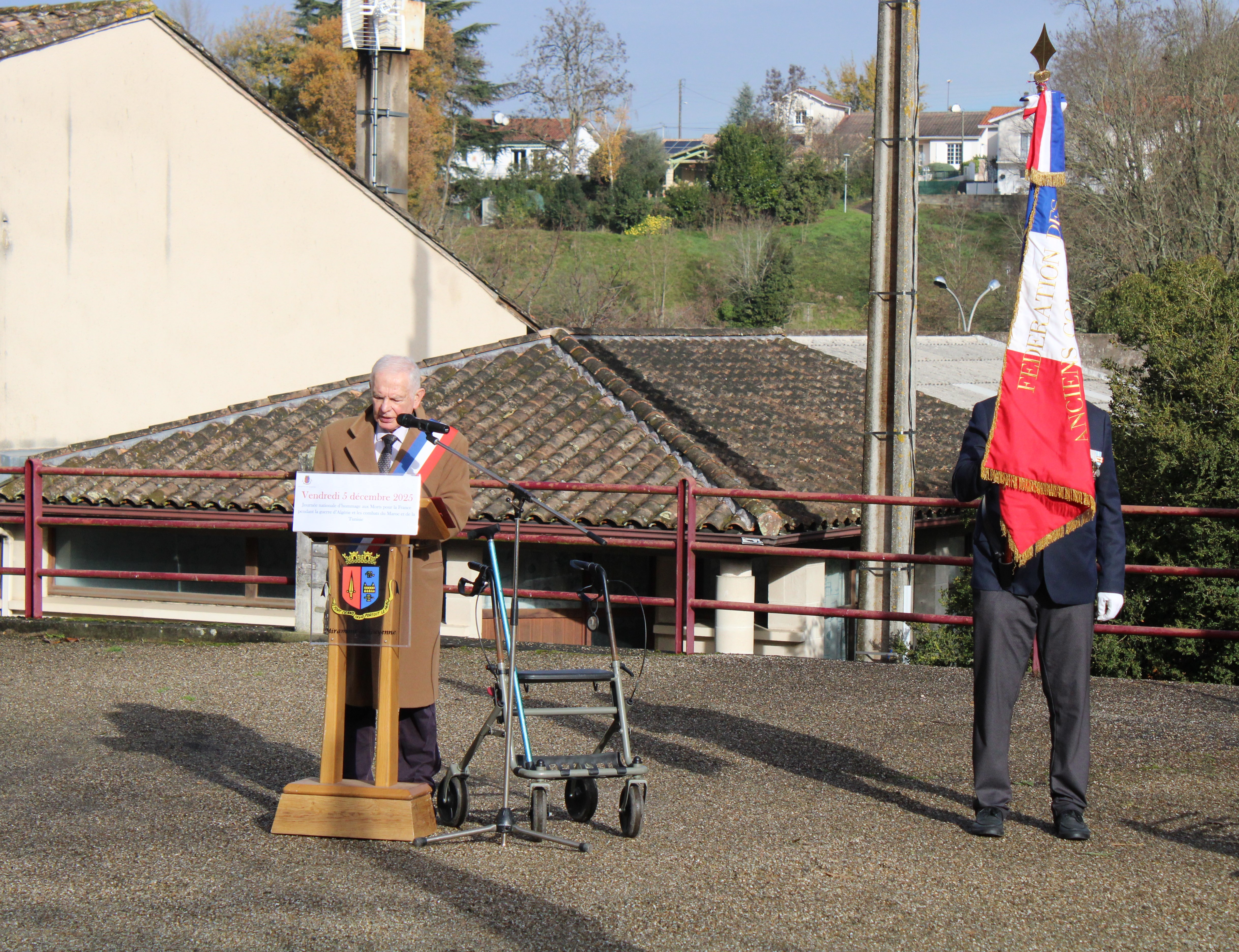 Cérémonie 5 -12 _2_.JPG