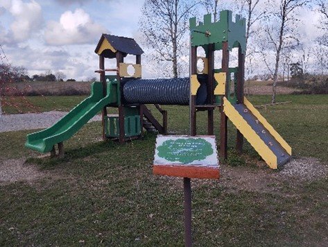 chateau-aire-jeux.jpg