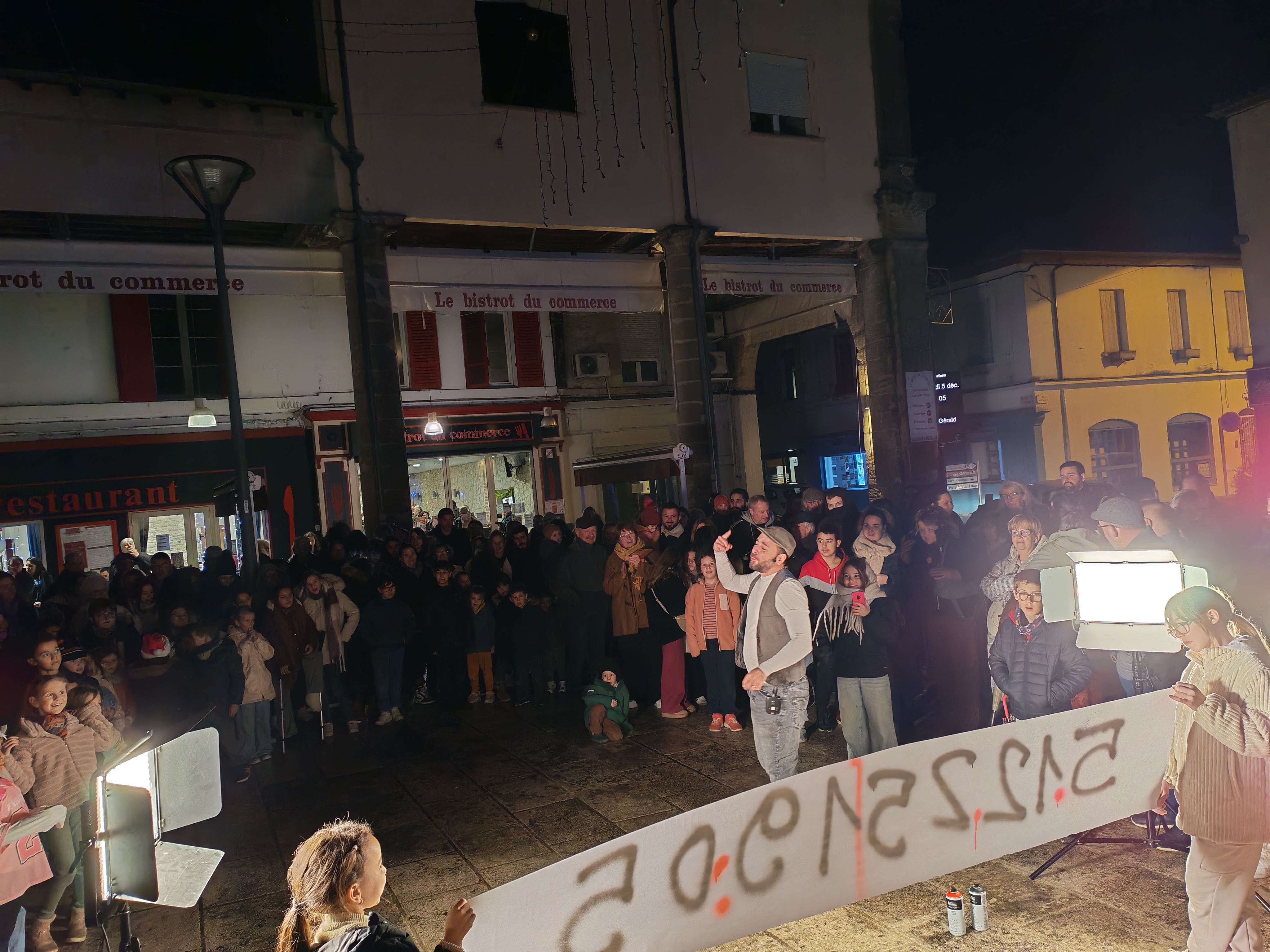 Illuminations 05-12 _18_.jpg