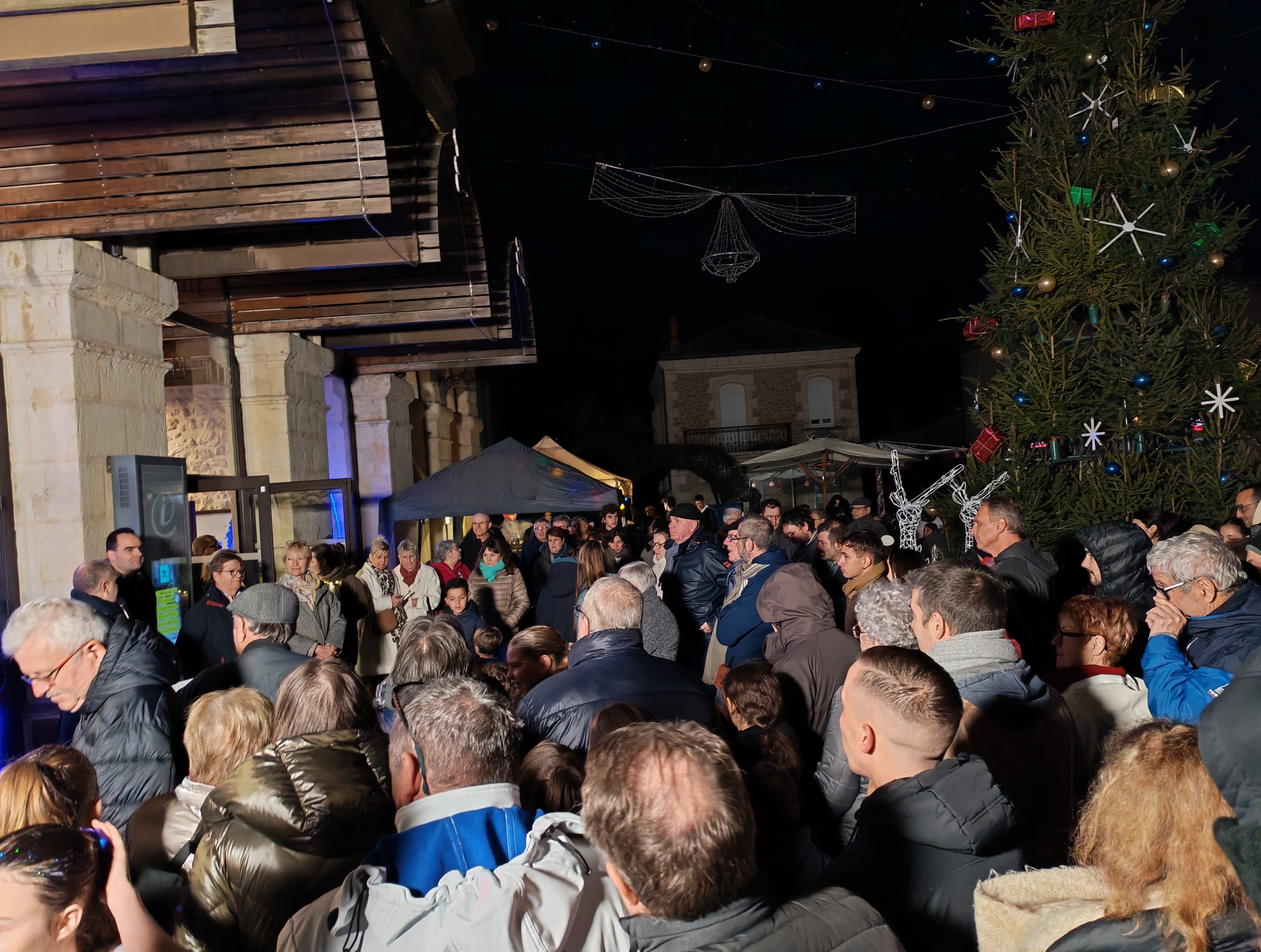 Illuminations 05-12 _22_.jpg