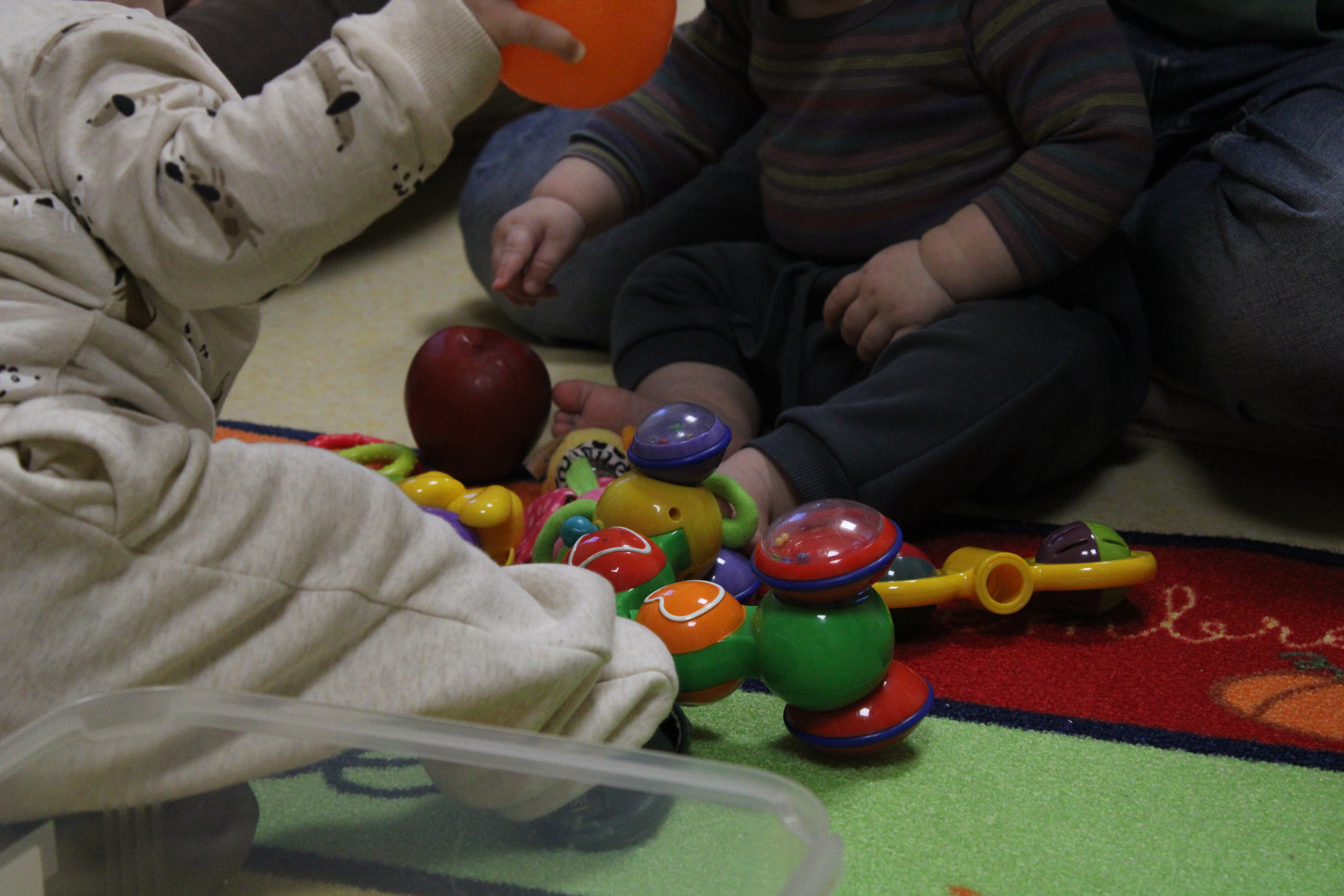 At Parent_hèses - Comptines et histoires signés _18_.JPG