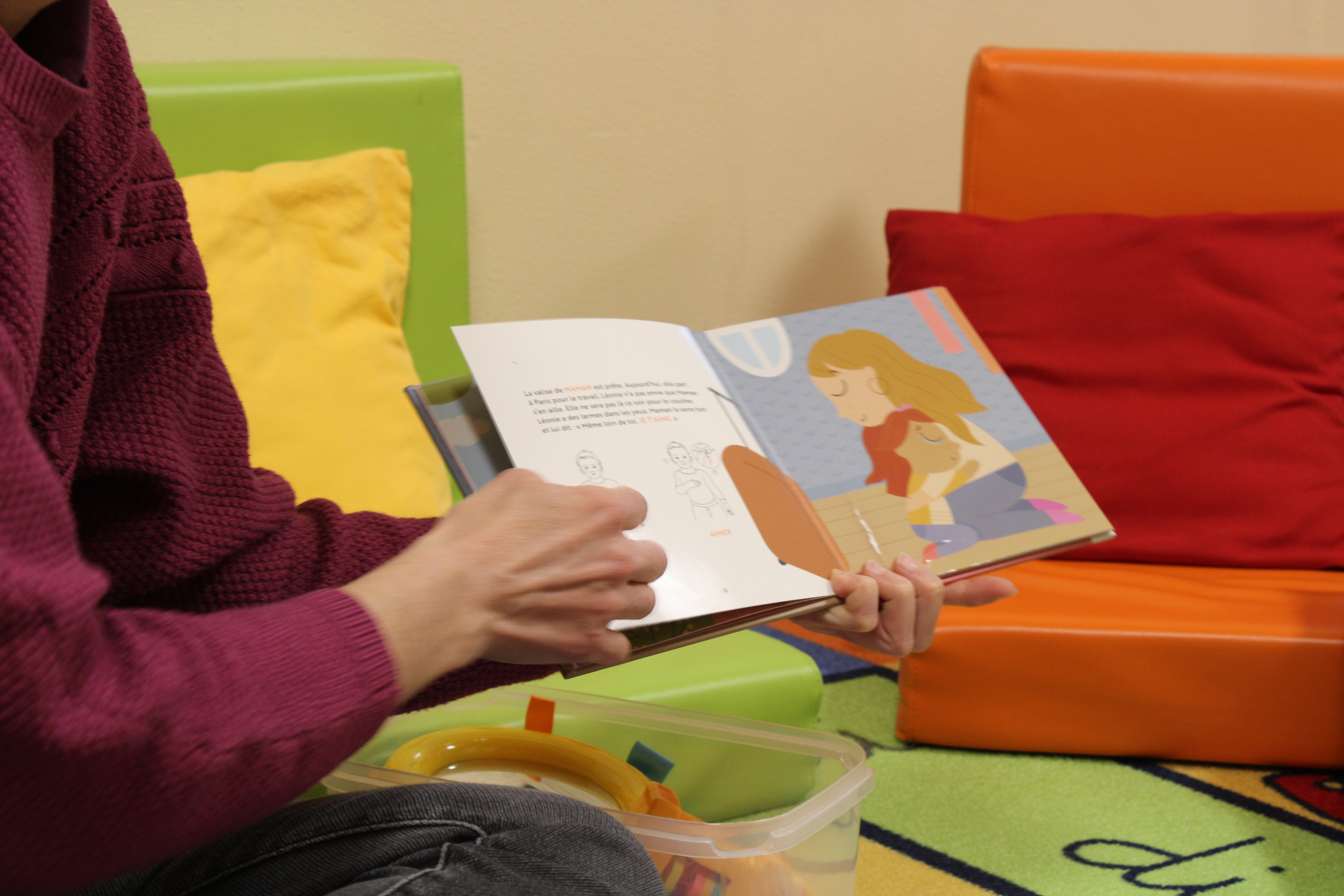 At Parent_hèses - Comptines et histoires signés _8_.JPG